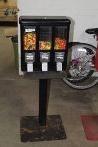 Bulk Candy Dispenser 3-head