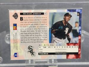1994 Upper Deck Baseball Michael Jordan Rookie Card #19