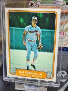 1982 Fleer Cal Ripken Jr Rookie Card #176 with Bobble Head