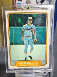 1982 Fleer Cal Ripken Jr Rookie Card #176 with Bobble Head