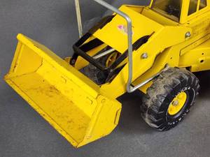 Vintage 1970s Tonka Front Loader