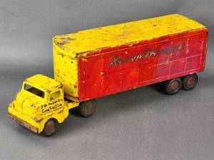 Vintage 1960s Structo Tractor Trailer with (2) Additional Trailers
