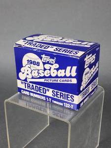 1988 Topps Traded Series 1-T Thru 132-T Complete Set