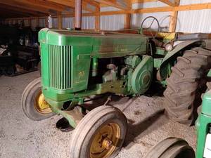 lot 5 image: John Deere 70 Diesel Standard, Serial No. 7036319 (Has not been run for more than 5 years)