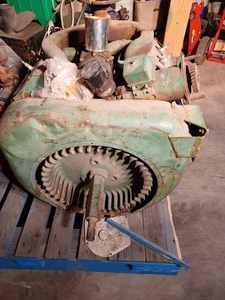 lot 72 image: Wisconsin Model VP4D Gas Engine Serial No. 1706335