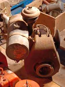 lot 76 image: Fairbanks-Morse Single Cylinder Model TLC349 Gas Engine, Serial No. 361G1
