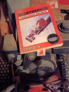 lot 110 image: Snapper Snow Blower with Manual