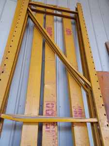 lot 132 image: Pallet Rack Consisting of a Pair of Ends Measuring 36-inches X 11-feet and Four Cross MembersRails - Measuring 5-inches X 11-feet