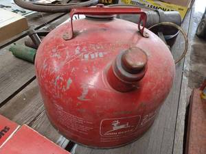 lot 149 image: John Deere 2 12 Gallon Gasoline Can