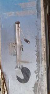 lot 192 image: Used Trailer Jack with Original Box
