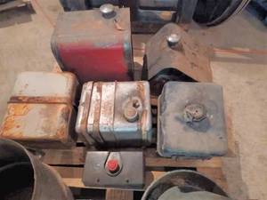 lot 222 image: Pallet of 6 Vintage Gas Tanks for Small and Large Gas Engines, Galvanized Funnel, Drain Pan, and a Small Barrel