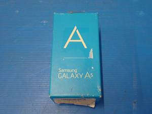 Samsung&nbspGalaxy A5 A500H  16GB of Storage  AT&ampT and T-Mobile Carriers  Includes box, maunal, and charger