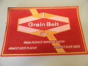 lot 11 image: VINTAGE - NEW OLD STOCK - GRAIN BELT BEER BAR MAT - NICE - OLD SCHOOL PIECE - APPROX 18 By 12 - SEE PICTURES