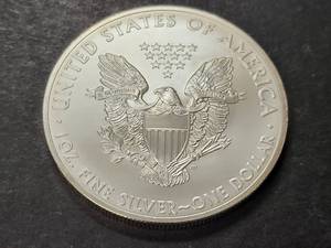 2012 AMERICAN SILVER EAGLE 1 TROY OZ .999 FINE SILVER