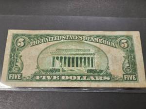 1928C US $5 RED SEAL FEDERAL RESERVE NOTE