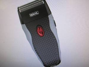 Wahl Bump-Free Rechargeable Shaver ...