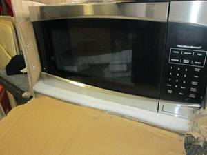 Hamilton Beach 1.6 Cu. Ft. 1000-Wat...