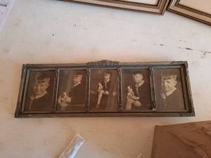 lot 360 image: 5-Picture Wall Frame