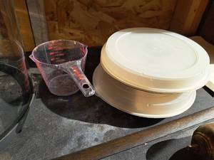 lot 375 image: Measuring Cup, Tupperware Trays with lid, Childrens Partition Plates