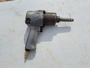 lot 339 image: Ingersol-Rand Air Wrench