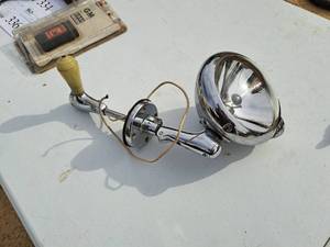 lot 341 image: Police Car Side Spotlight Assembly