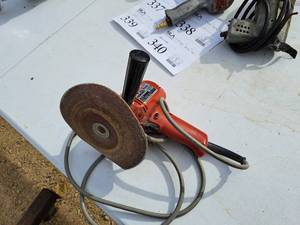 lot 342 image: Makita 5 Sander