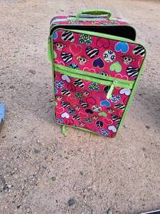 lot 442 image: Childrens Rolling Luggage