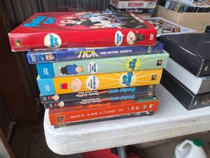 lot 516 image: Lot of (8) DVD TV Shows - Family Guy, Tick, South Park