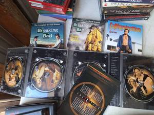 lot 520 image: Lot of (4) DVD TV Shows - Breaking Bad, The X-Files, Californication
