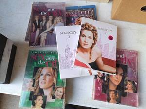 lot 522 image: Lot of (8) DVD TV Shows - Sex and the Cities