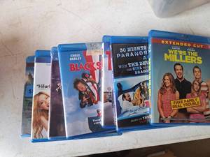 lot 541 image: Lot of (7) Blu-Ray DVD Movies - The Other Woman, Pitch Perfect, Black Sheep, Tommy Boy, Were the Millers and more