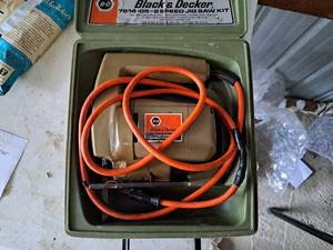 lot 560 image: Vintage Black & Decker 2-Speed Jigsaw with Case