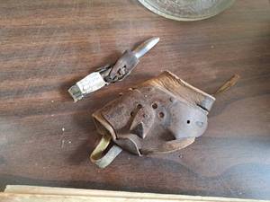 lot 583 image: Vintage 1920s Corn Husker