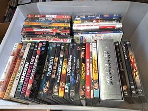 lot 533 image: Lot of (40) DVD Movies - Unknown, Valentines Day, Divergent, Fight Club, Baywatch, Jason Bourne Collection, American Pie and many more
