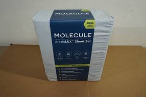 lot 68 image: NEW Molecule ArcticLux 4 Piece Sheet Set - King