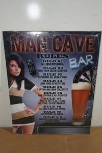 lot 114 image: Novelty Metal Sign - Man Cave Rules