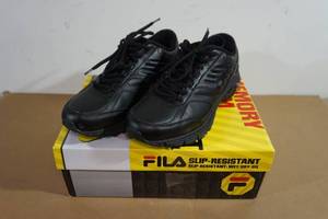 lot 205 image: Fila Memory Flux Slip Resistant Work Shoes - Womens 10