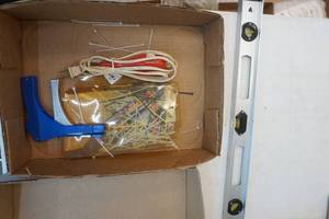 lot 509 image: Level, Metal Engraver, Tens-n-cut wire tie gun