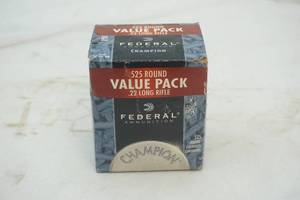lot 513 image: .22 long 525 Round box