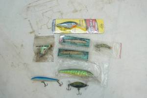 lot 540 image: Fishing Lures