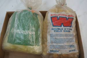 lot 595 image: 12 Gauge Reloading Wads