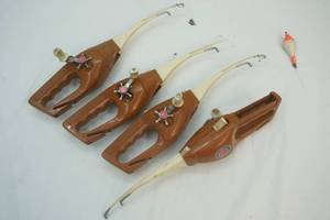 lot 8 image: Pocket Fisherman Reels