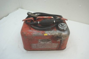 lot 10 image: Mercury Marine 3 Gallon Boat Tank
