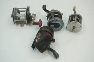 lot 13 image: Vintage Fishing Reels