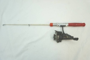 lot 17 image: Cardinal 753 Reel on Vintage 24 Screw on Reel mount Rod