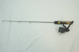 lot 18 image: Polar Fire Neonz Thermalube System Reel on High Tech Tackle Polar Lites Rod