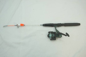 lot 19 image: Zebco Adventure Reel on South Bend 24 Light Rod