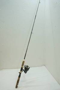 lot 42 image: Shakespeare 35 Reel on unnamed 66 rod