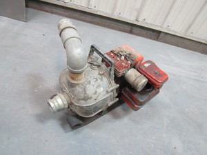 lot 3 image: Water Pump