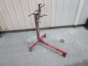 lot 25 image: Engine Stand